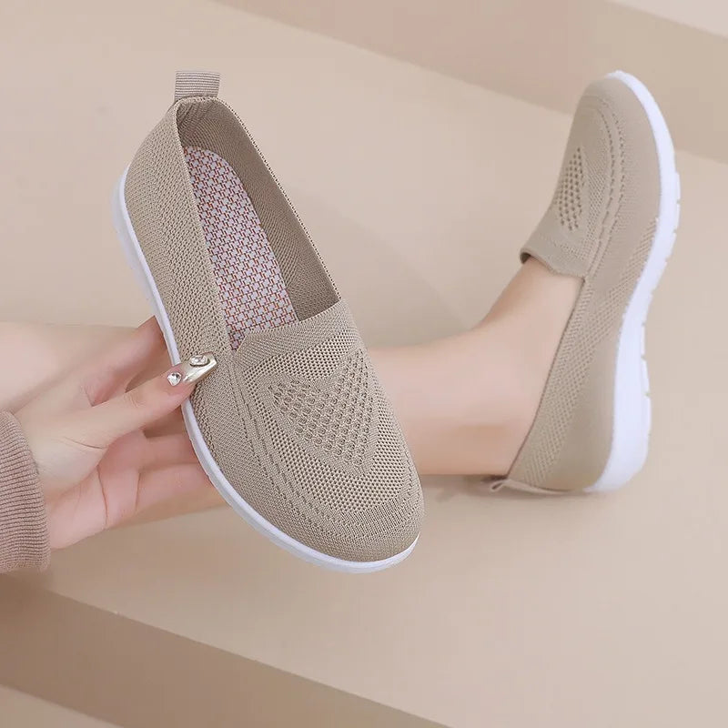 ComfortWalk Daily Shoes