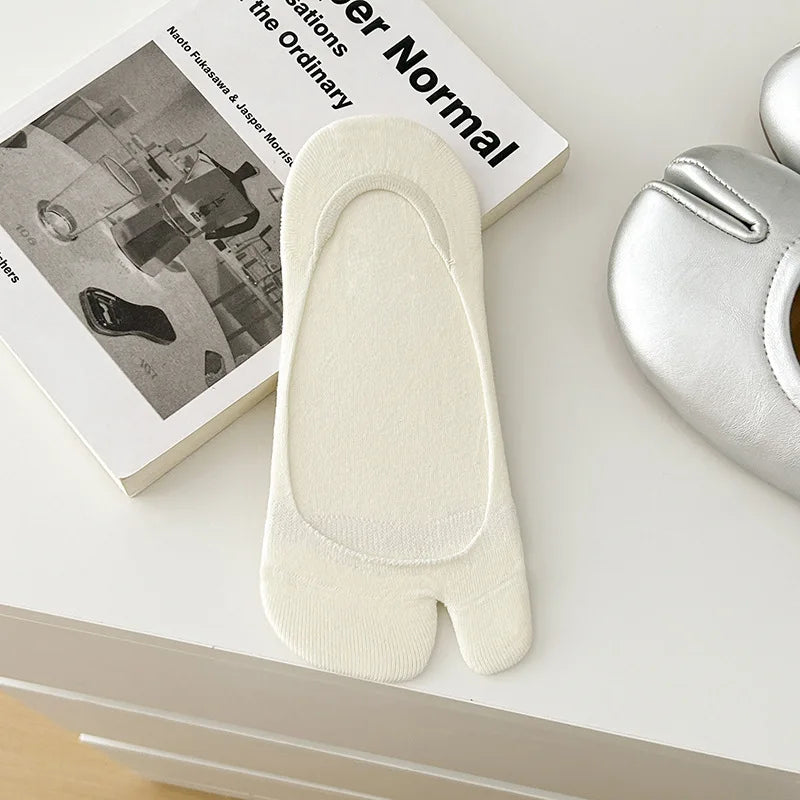 CloudFit Split Socks